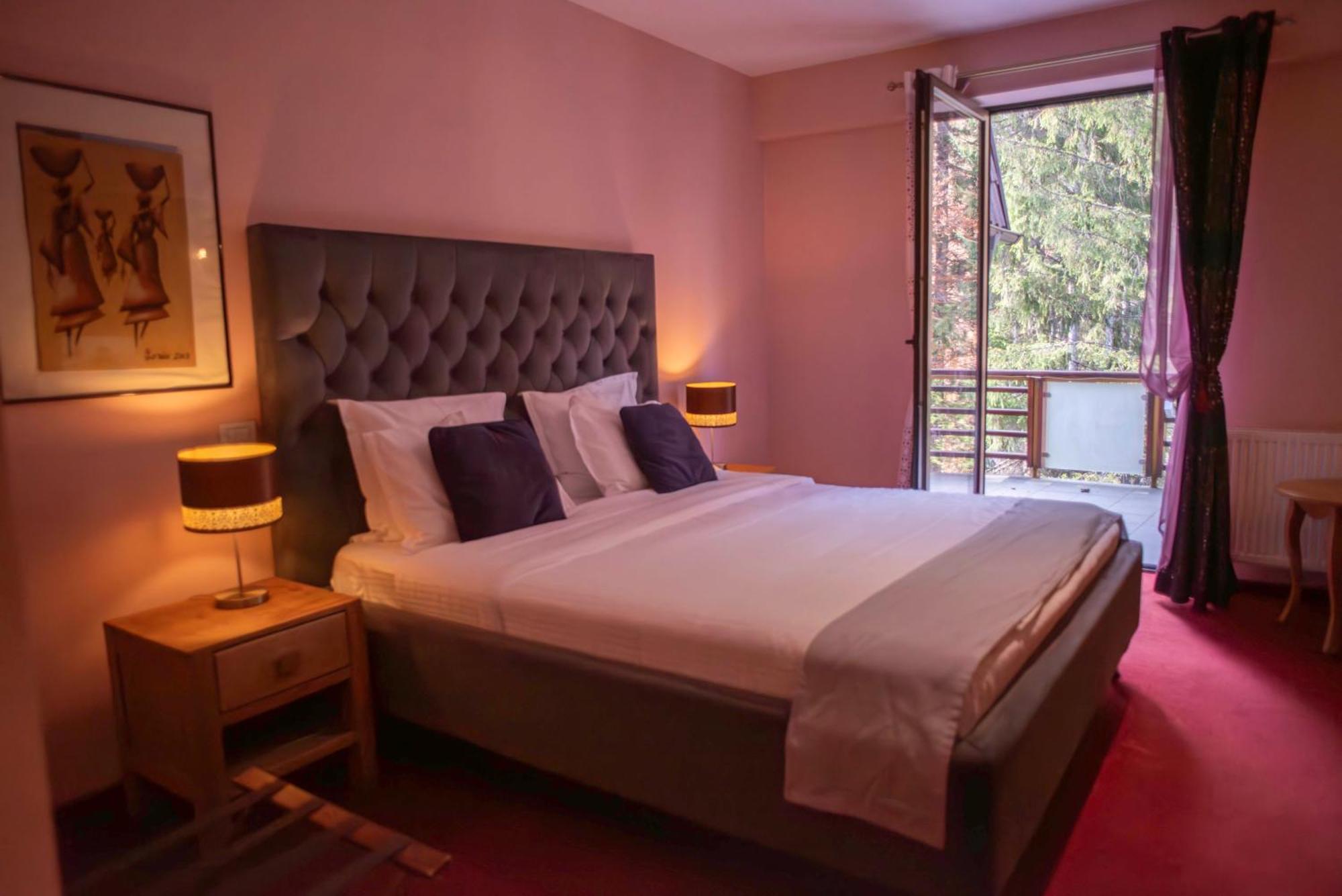 Paj Hotelul Retreat & Spa Sinaia Exteriér fotografie