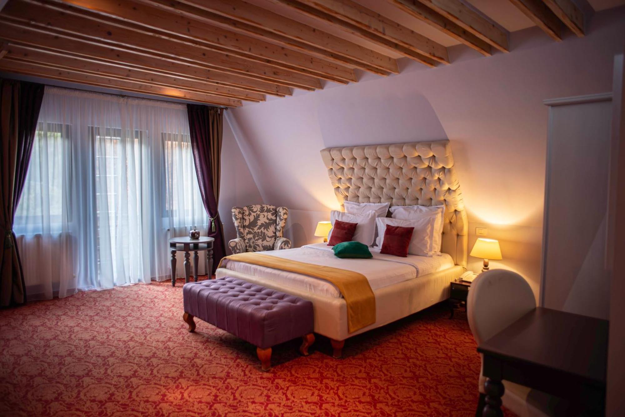 Paj Hotelul Retreat & Spa Sinaia Exteriér fotografie